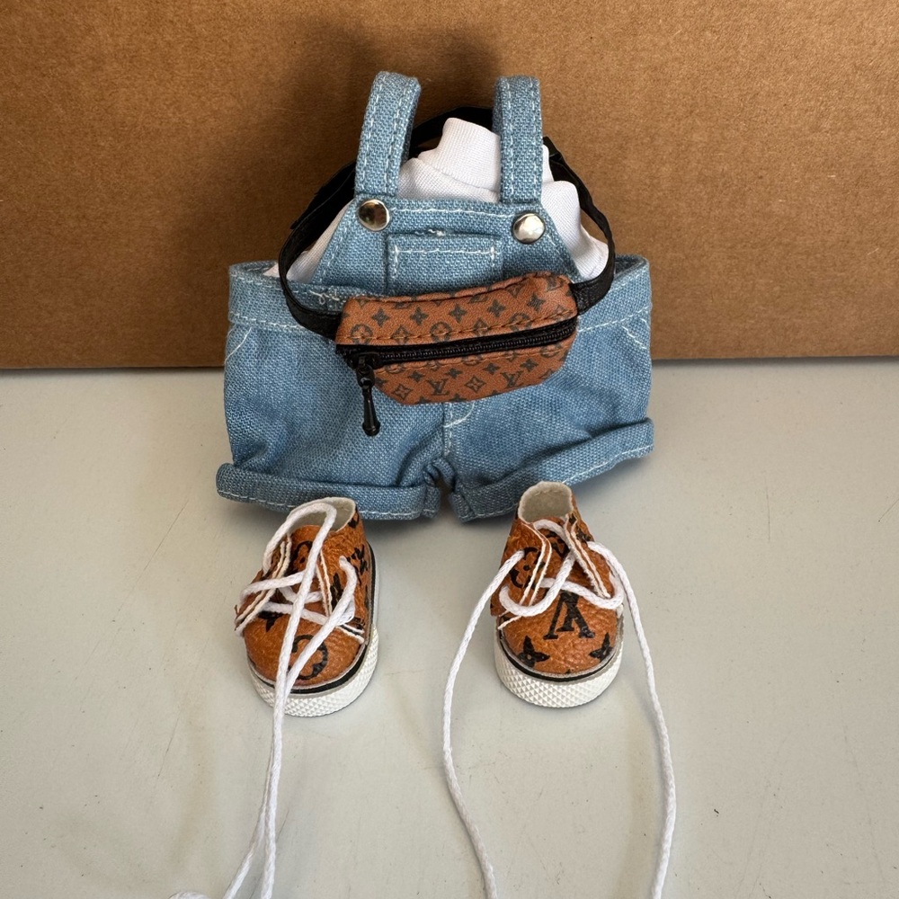 Labubu Outfit Fits Macaron